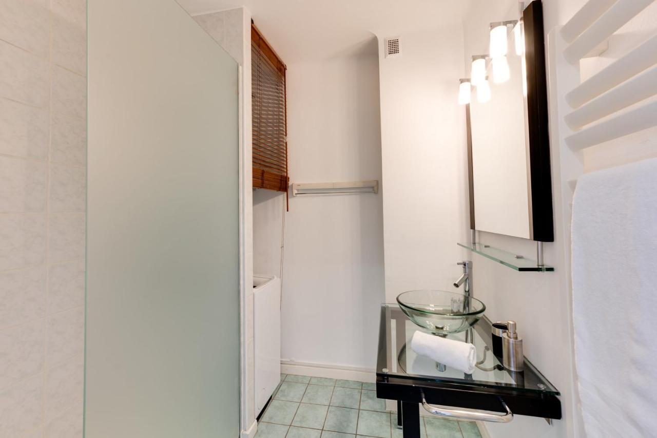 Allure - 2 Bedroom Apartment With Balcony In The Centre Of Annecy Exteriör bild